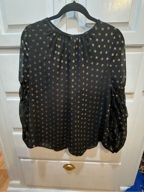 Ladies Worthington Long Ruffled Sleeved Blouse One Button Closure Front L